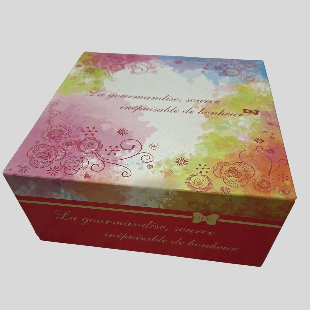 Boîtes pâtissières imprimées Hauteur 8cm 40X40X8